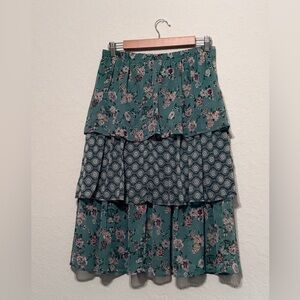 Elegant Floral Tiered Elastic WaistMidi Skirt in Teal